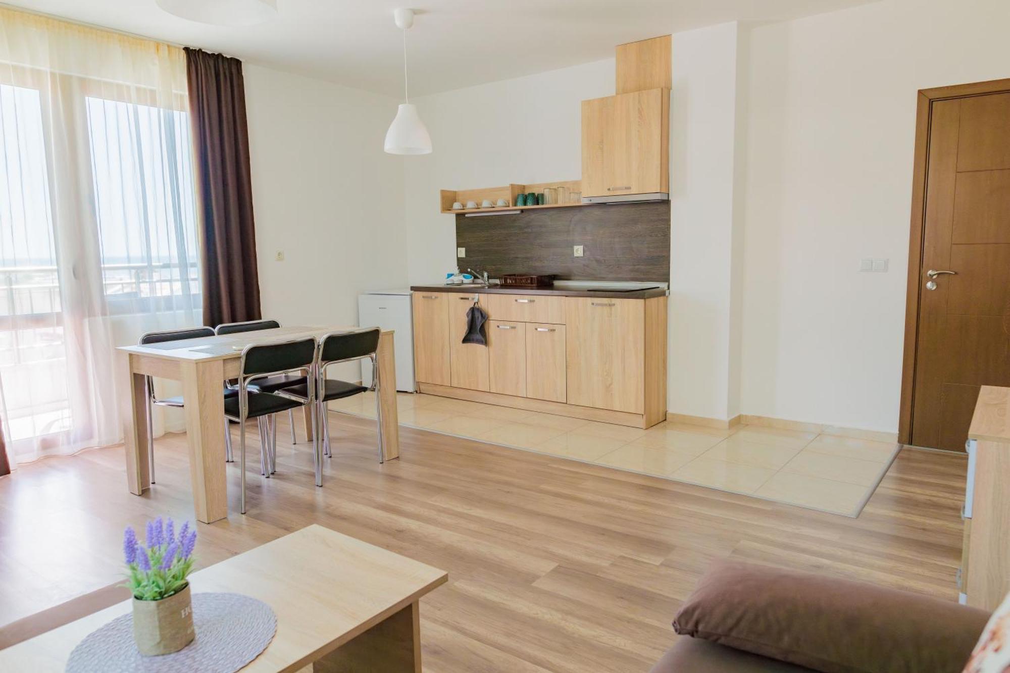 Black Sea Apartments Sveti Vlas Extérieur photo
